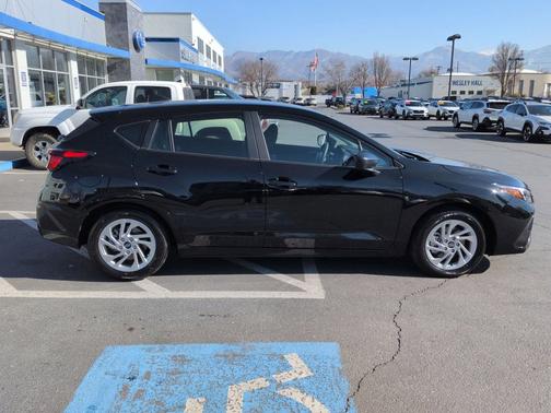 2025 Subaru Impreza Base