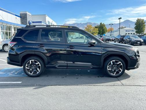 2025 Subaru Forester Limited