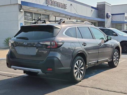 Magnetite Gray Metallic 2024 Subaru Outback Limited XT