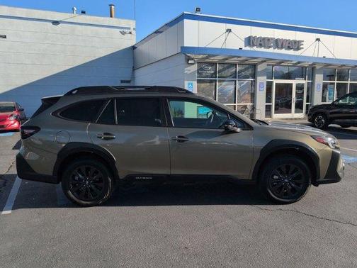 Autumn Green Metallic 2024 Subaru Outback Onyx Edition XT