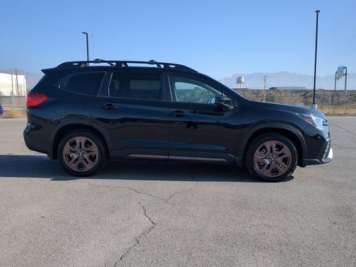 2025 Subaru Ascent Limited Bronze Edition