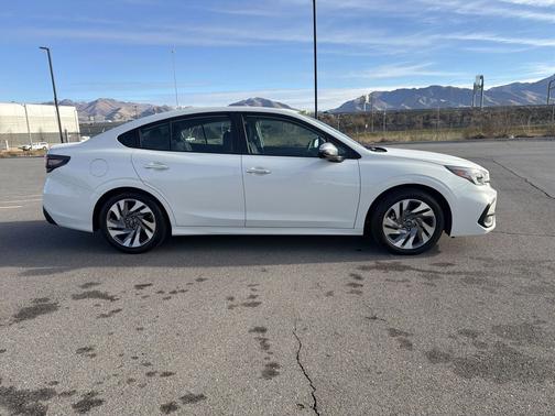 2023 Subaru Legacy Touring XT