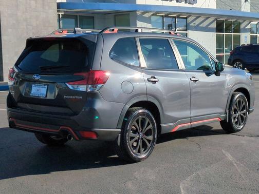 2022 Subaru Forester Sport