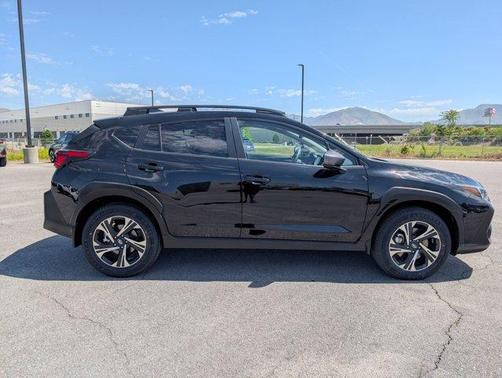 Crystal Black Silica 2024 Subaru Crosstrek Premium
