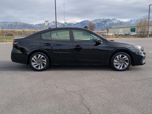 2025 Subaru Legacy Limited