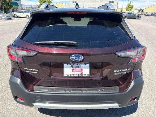 Crystal White Pearl 2024 Subaru Outback Touring XT