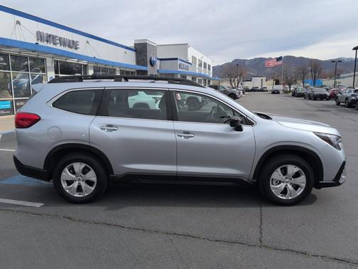 2023 Subaru Ascent Base