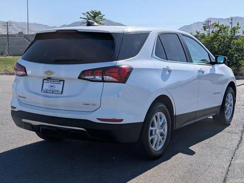 Summit White 2022 Chevrolet Equinox 1LT
