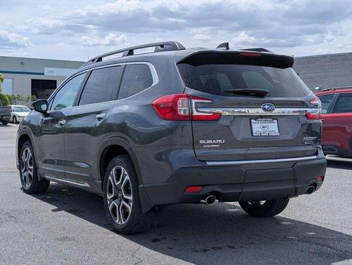 Magnetite Gray Metallic 2026 Subaru Ascent Touring