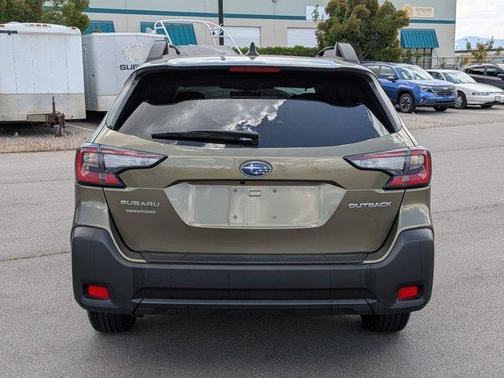 Autumn Green Metallic 2025 Subaru Outback Premium