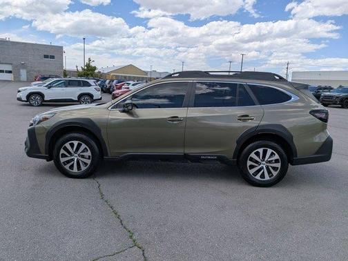 Autumn Green Metallic 2025 Subaru Outback Premium