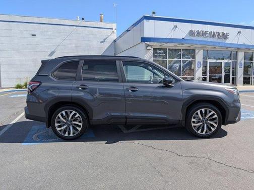 Magnetite Gray Metallic 2025 Subaru Forester Touring