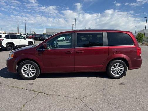Octane Red Pearlcoat 2019 Dodge Grand Caravan SXT