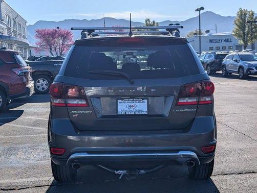 Granite Pearlcoat 2018 Dodge Journey Crossroad