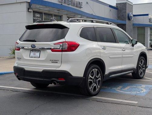 Crystal White Pearl 2025 Subaru Ascent Touring