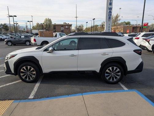 Crystal White Pearl 2023 Subaru Outback Touring XT