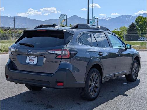 Magnetite Gray Metallic 2025 Subaru Outback Onyx Edition