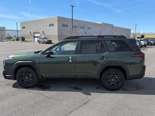 Deep Emerald Green 2026 Subaru Outback Limited