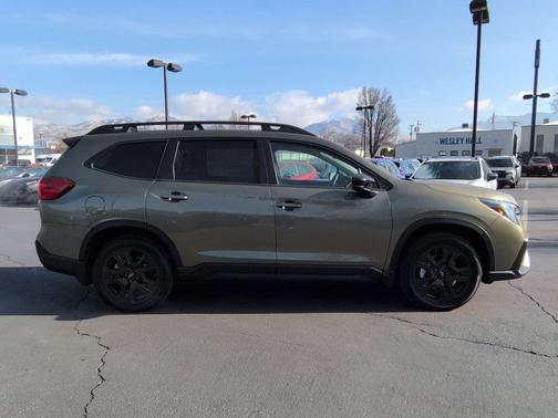 2025 Subaru Ascent Onyx Edition Touring
