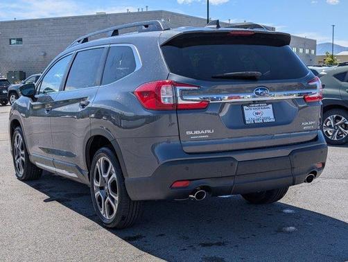 Magnetite Gray Metallic 2026 Subaru Ascent Limited