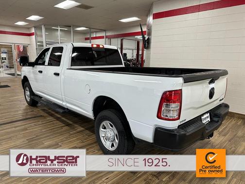 2024 RAM 3500 Tradesman Crew Cab 4x4 8' Box