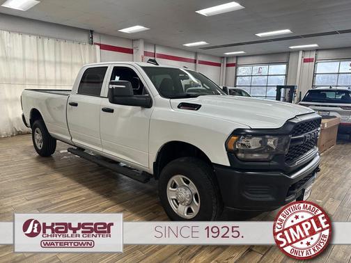 2024 RAM 3500 Tradesman Crew Cab 4x4 8' Box