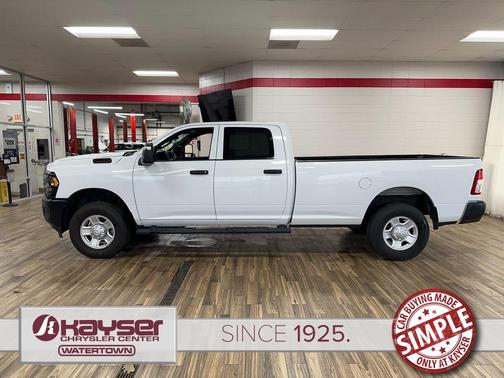 2024 RAM 3500 Tradesman Crew Cab 4x4 8' Box