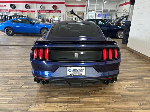 Kona Blue Metallic 2018 Ford Shelby GT350 Base