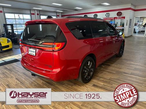 2026 Chrysler Pacifica Limited