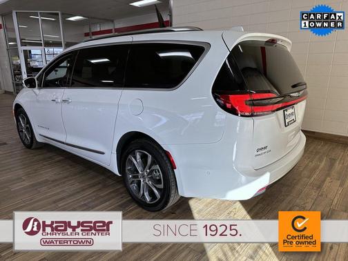 2021 Chrysler Pacifica L