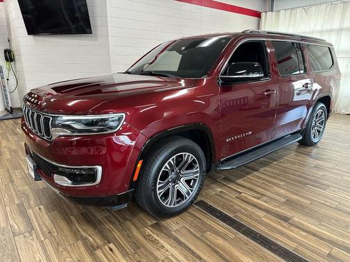 2023 Jeep Wagoneer L Series II 4x4