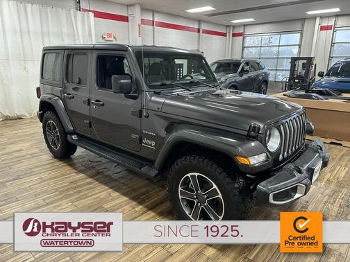 2023 Jeep Wrangler 4-Door Sahara 4x4
