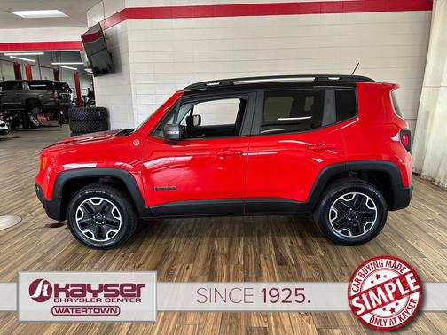 Colorado Red 2017 Jeep Renegade Trailhawk