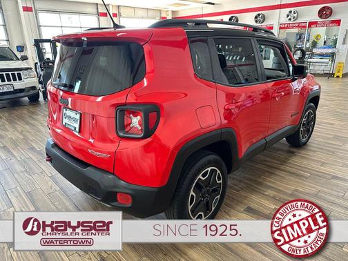 Colorado Red 2017 Jeep Renegade Trailhawk