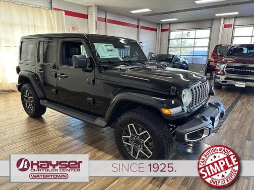 Black Clearcoat 2026 Jeep Wrangler 4-Door Sahara 4x4