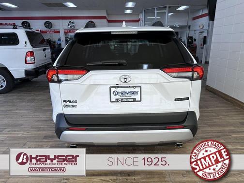 2024 Toyota RAV4 Adventure