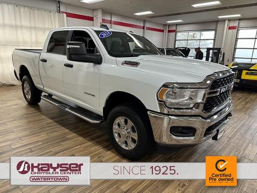 2024 RAM 2500 Big Horn Crew Cab 4x4 6'4' Box