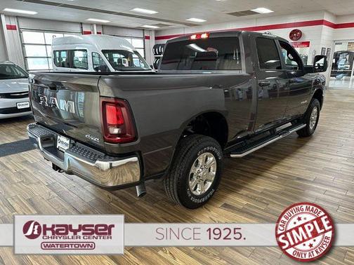 2025 RAM 2500 Big Horn Crew Cab 4x4 6'4' Box