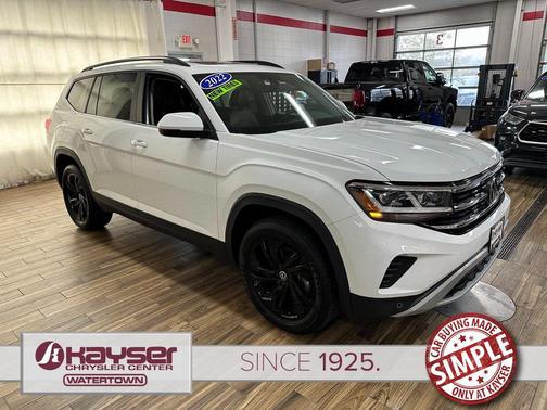 2022 Volkswagen Atlas 3.6L SE w/Technology