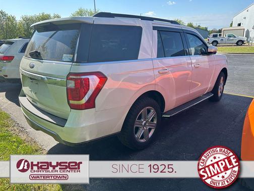Star White Metallic Tri-Coat 2021 Ford Expedition XLT