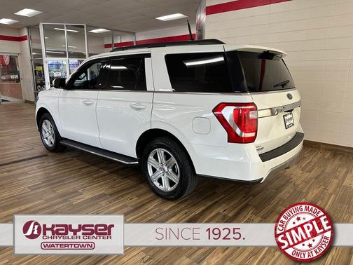 Star White Metallic Tri-Coat 2021 Ford Expedition XLT