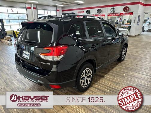 2022 Subaru Forester Premium