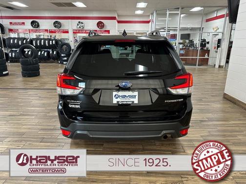 2022 Subaru Forester Premium