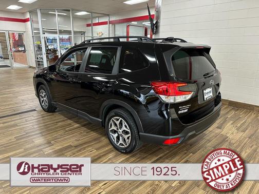 2022 Subaru Forester Premium