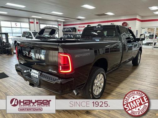 2026 RAM 3500 Laramie Crew Cab 4x4 8' Box