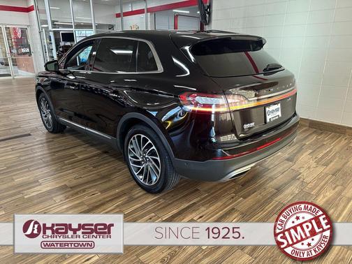 2019 Lincoln Nautilus Reserve