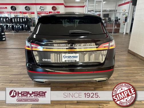 2019 Lincoln Nautilus Reserve