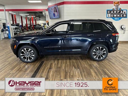 Midnight Sky 2022 Jeep Grand Cherokee 4xe Overland