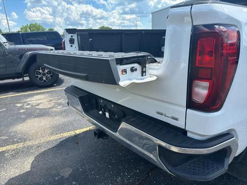 2022 GMC Sierra 1500 SLE