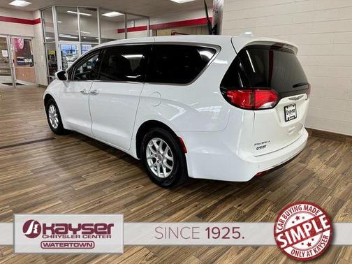 2020 Chrysler Pacifica Touring